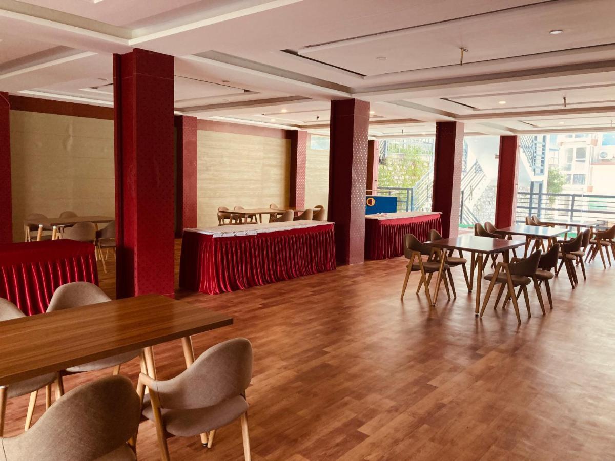 Vista Hill Resort- Centrally Heated & Air Cooled Resort, Manali מראה חיצוני תמונה