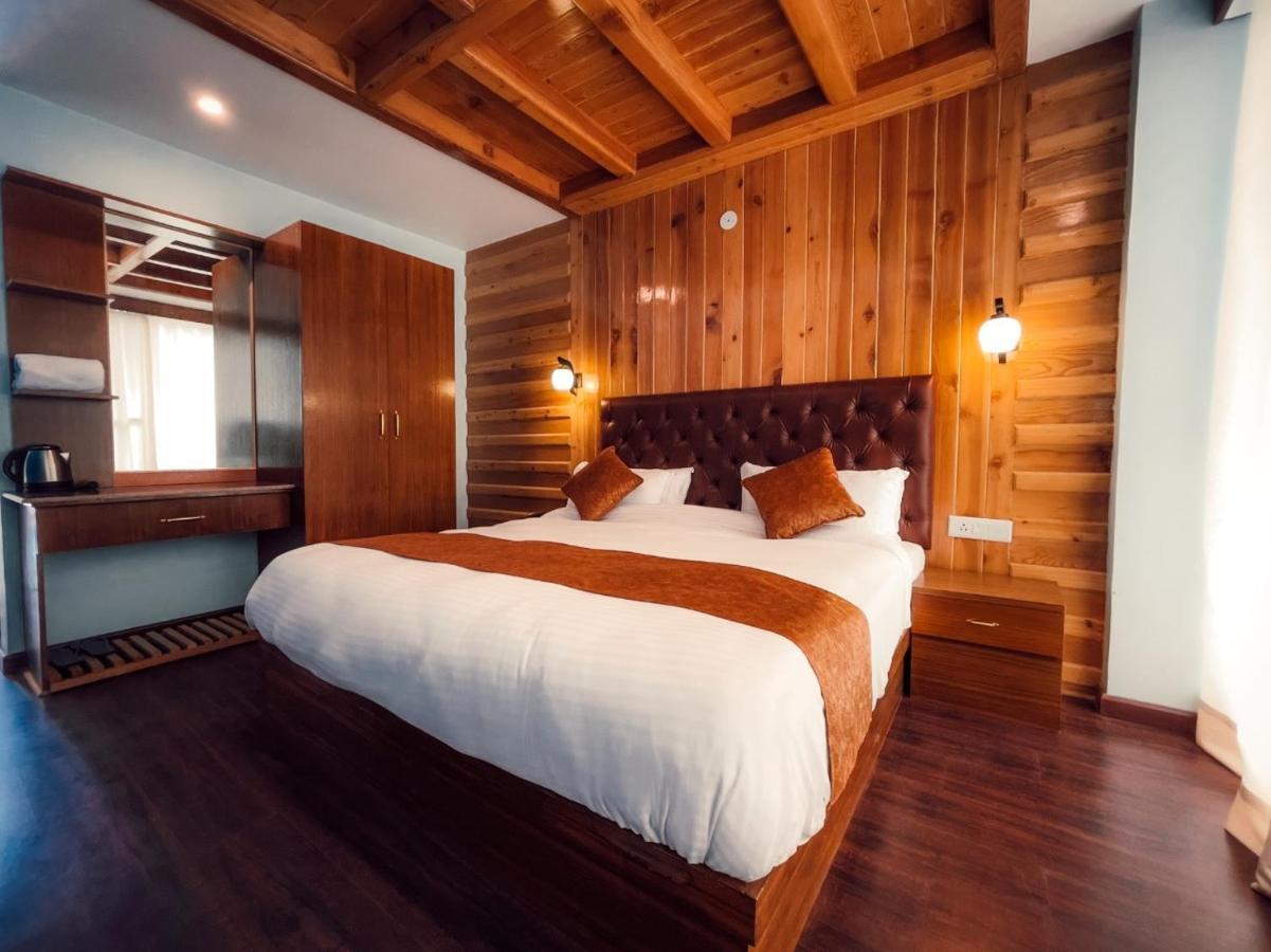 Vista Hill Resort- Centrally Heated & Air Cooled Resort, Manali מראה חיצוני תמונה