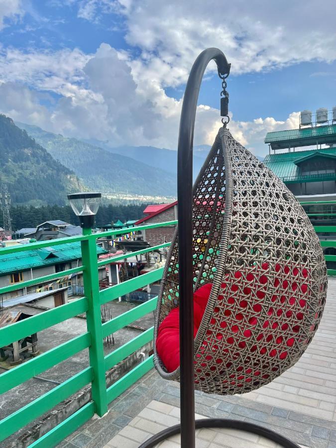 Vista Hill Resort- Centrally Heated & Air Cooled Resort, Manali מראה חיצוני תמונה